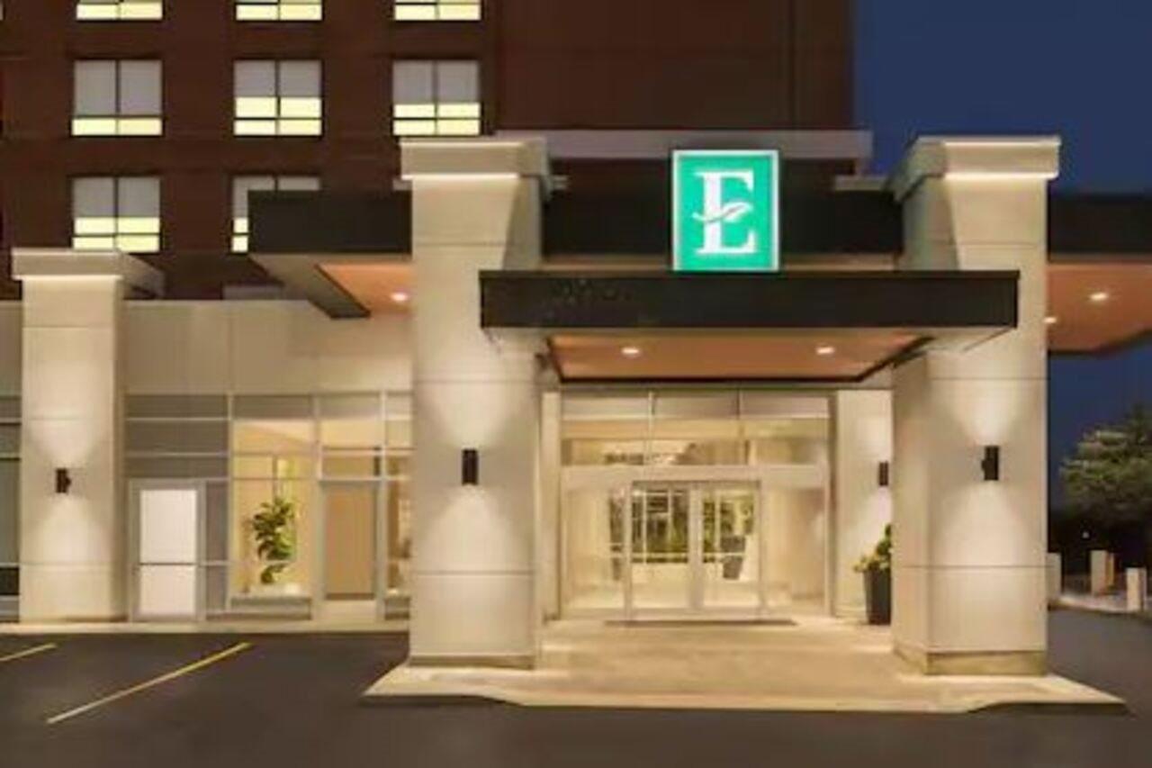 Embassy Suites By Hilton Toronto Airport Dış mekan fotoğraf