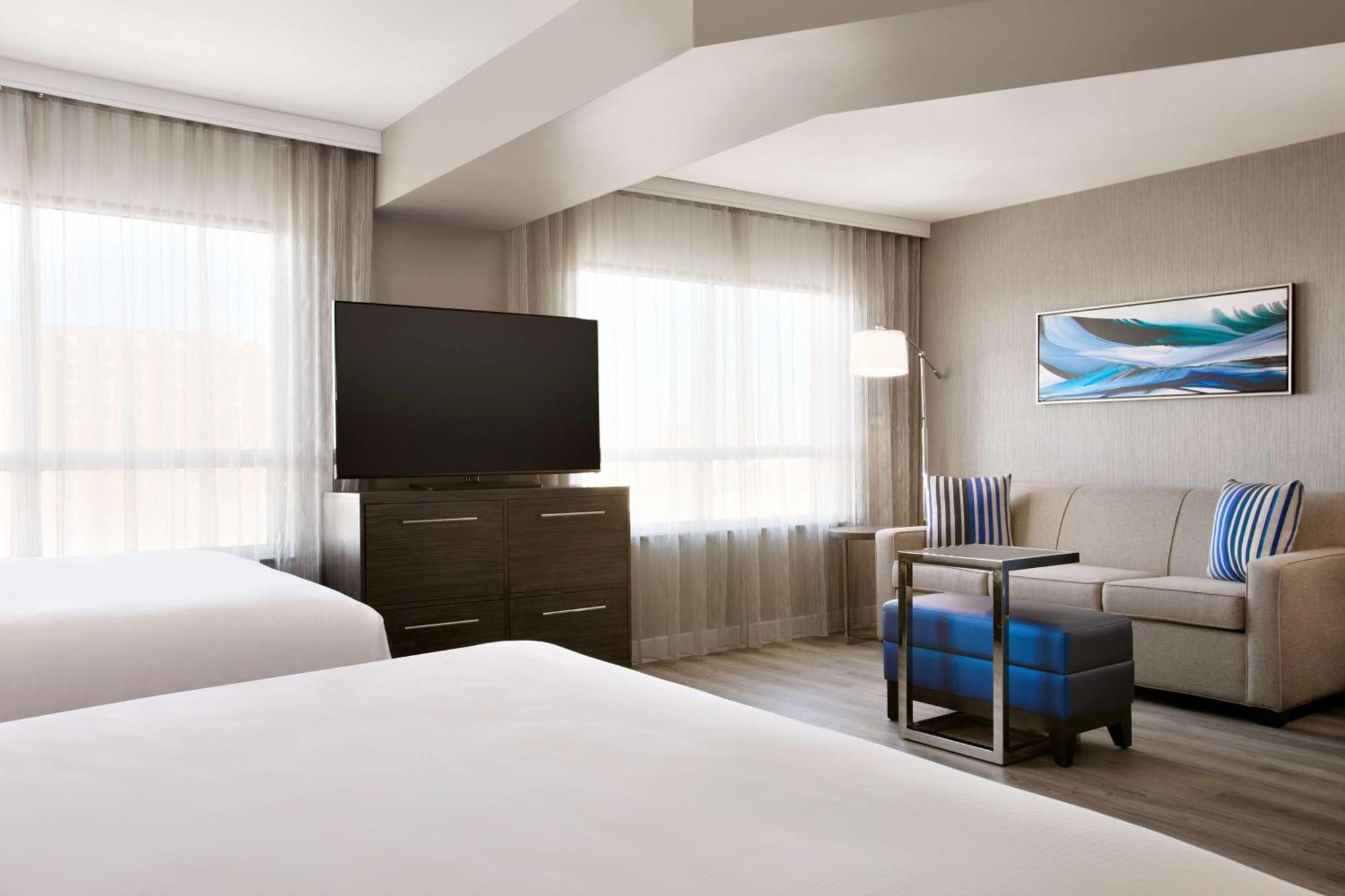 Embassy Suites By Hilton Toronto Airport Dış mekan fotoğraf