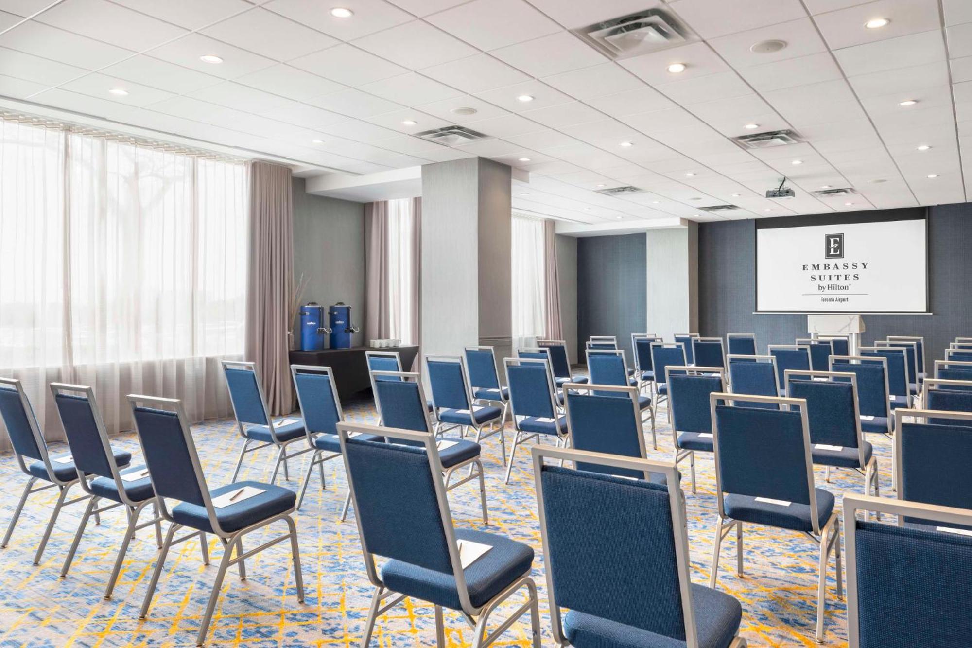 Embassy Suites By Hilton Toronto Airport Dış mekan fotoğraf